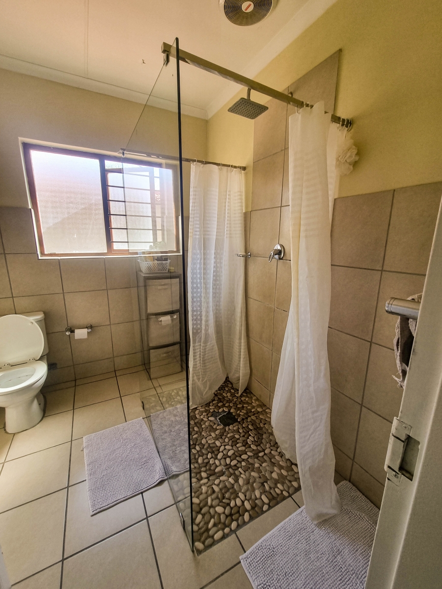 3 Bedroom Property for Sale in Fourways Gauteng