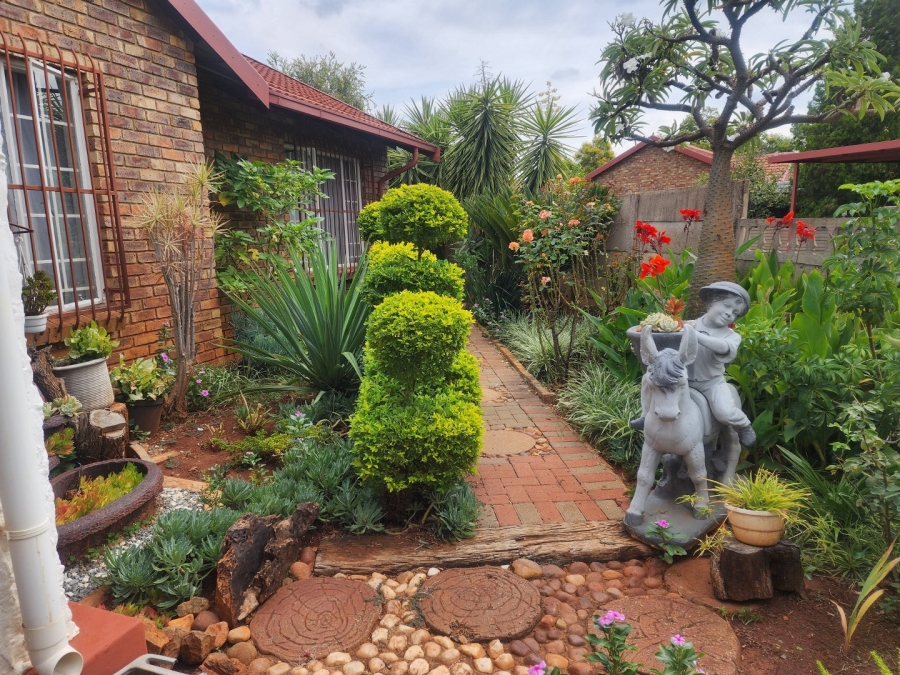 3 Bedroom Property for Sale in Doornpoort Gauteng