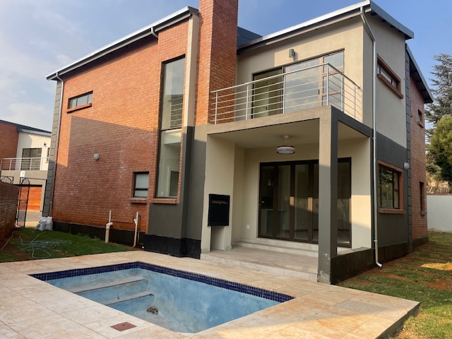 3 Bedroom Property for Sale in Oriel Gauteng