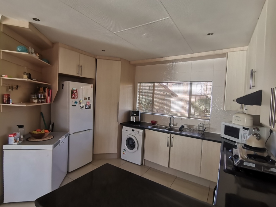 2 Bedroom Property for Sale in Mayfield Park Gauteng