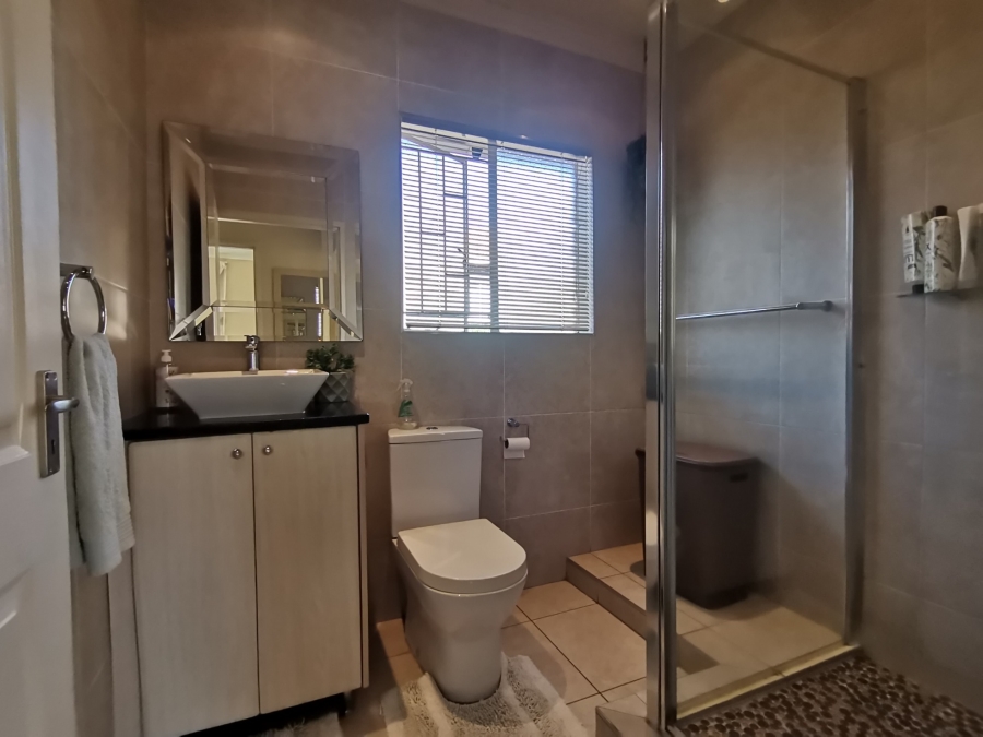 2 Bedroom Property for Sale in Mayfield Park Gauteng