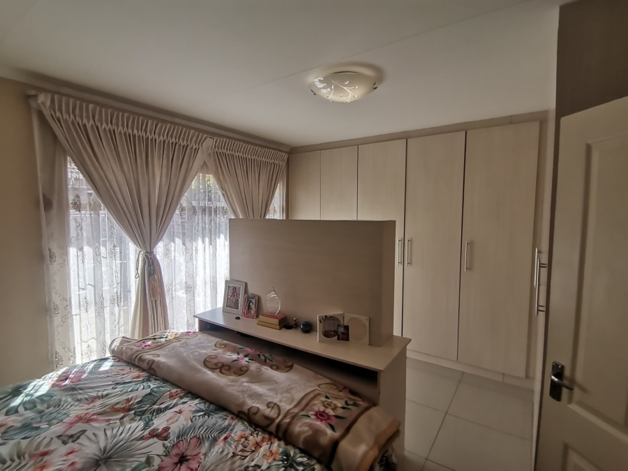 2 Bedroom Property for Sale in Mayfield Park Gauteng