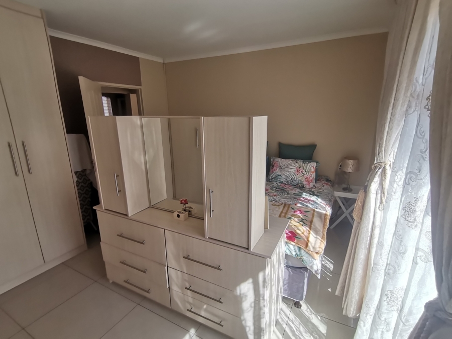 2 Bedroom Property for Sale in Mayfield Park Gauteng