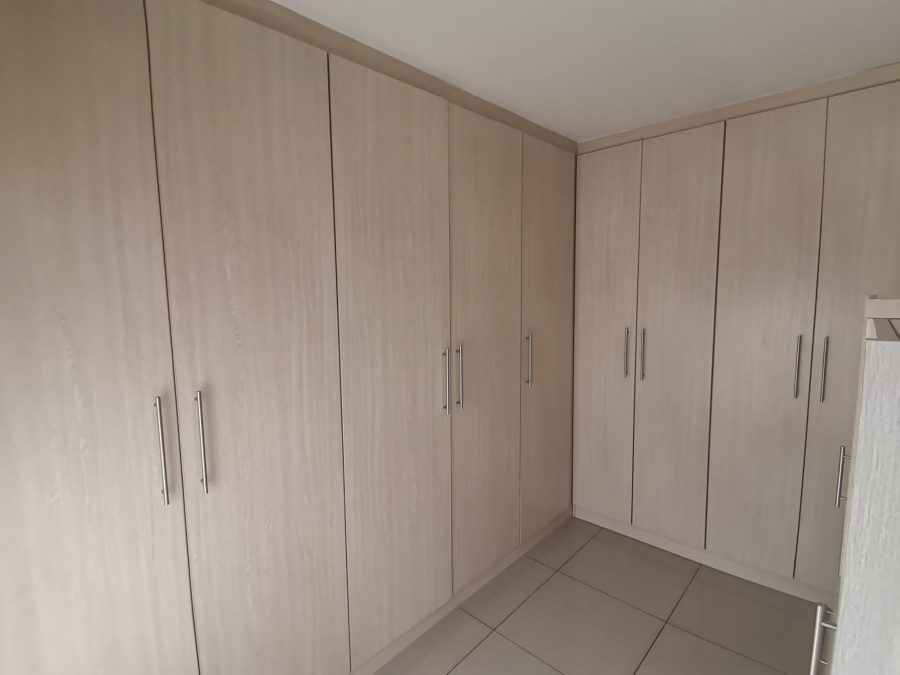 2 Bedroom Property for Sale in Mayfield Park Gauteng