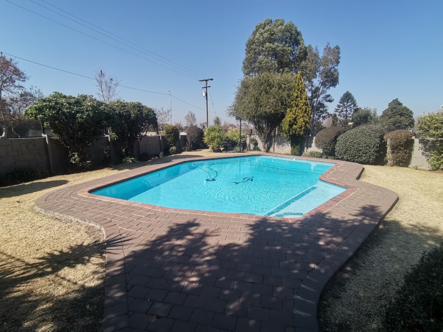 2 Bedroom Property for Sale in Mayfield Park Gauteng