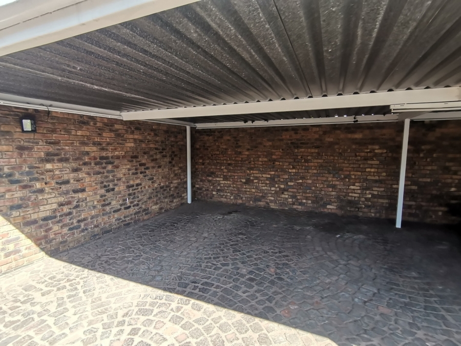 2 Bedroom Property for Sale in Mayfield Park Gauteng