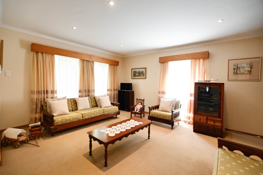 4 Bedroom Property for Sale in Magalieskruin Gauteng