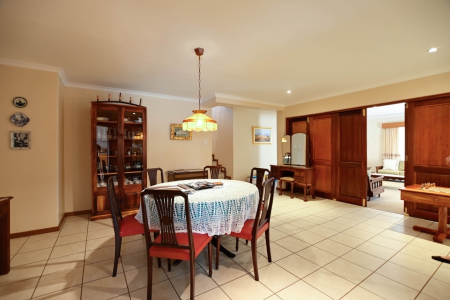 4 Bedroom Property for Sale in Magalieskruin Gauteng