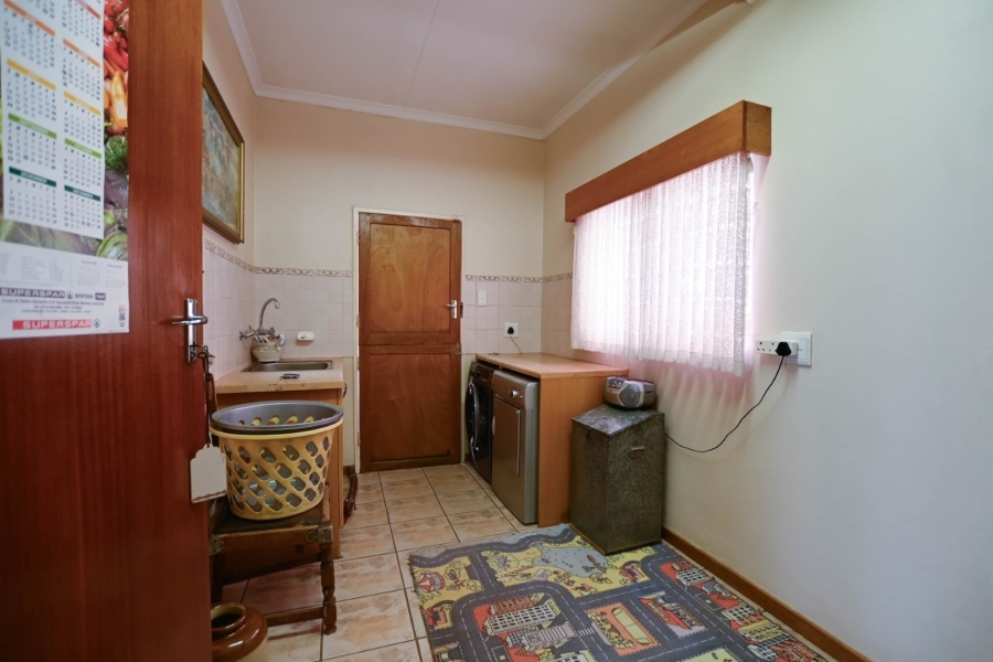 4 Bedroom Property for Sale in Magalieskruin Gauteng