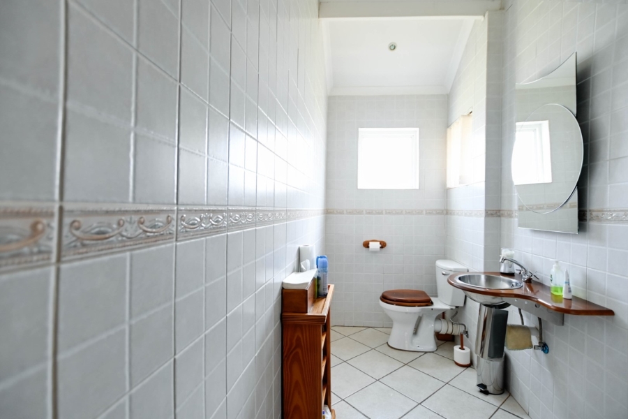 4 Bedroom Property for Sale in Magalieskruin Gauteng