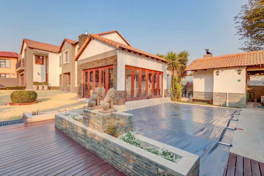 4 Bedroom Property for Sale in Montecello Estate Gauteng