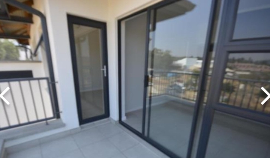 To Let 1 Bedroom Property for Rent in Olivedale Gauteng