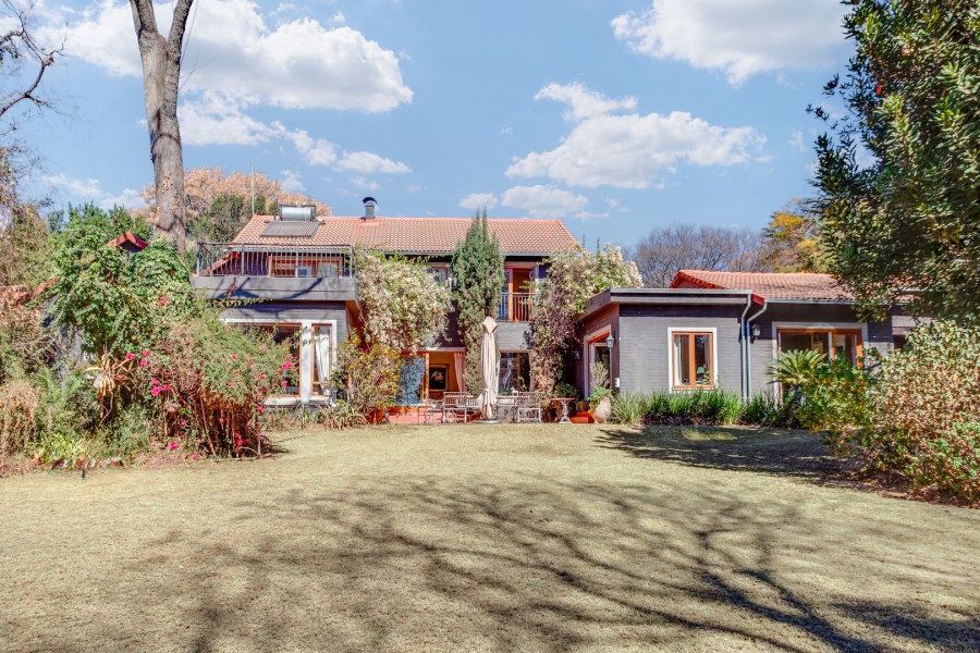 5 Bedroom Property for Sale in Bryanston Gauteng