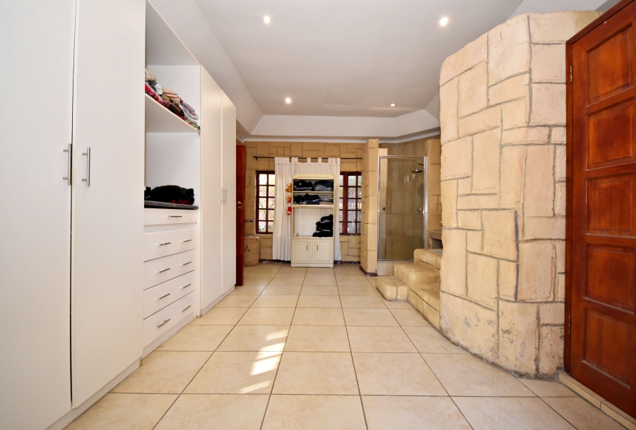 4 Bedroom Property for Sale in Olivedale Gauteng