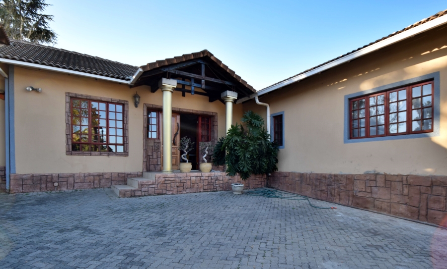 4 Bedroom Property for Sale in Olivedale Gauteng