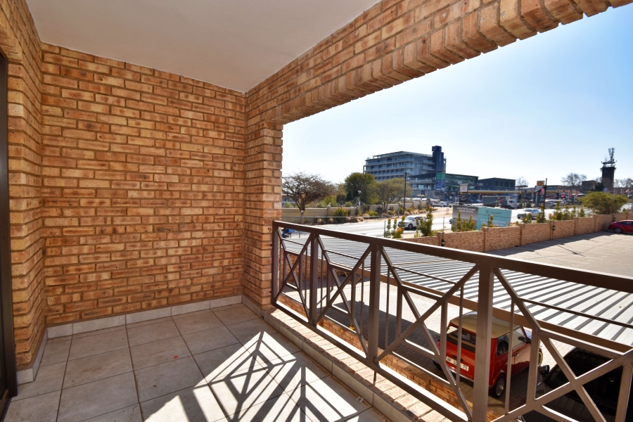 2 Bedroom Property for Sale in Honeydew Gauteng