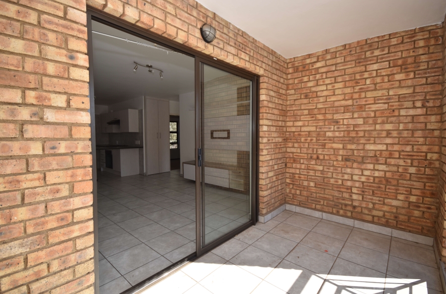 2 Bedroom Property for Sale in Honeydew Gauteng