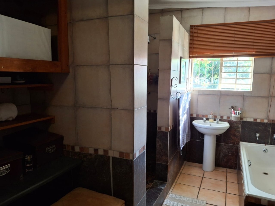 4 Bedroom Property for Sale in Parktown Estate Gauteng