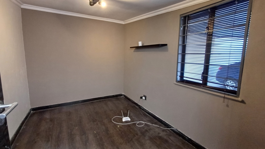 To Let commercial Property for Rent in Fairmount Gauteng