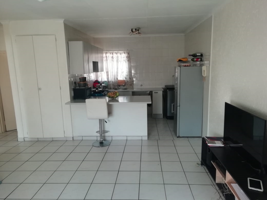 2 Bedroom Property for Sale in Regents Park Gauteng