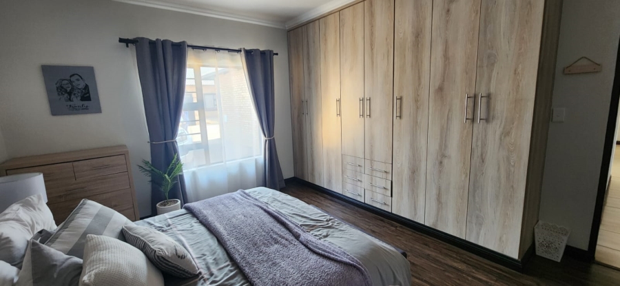 3 Bedroom Property for Sale in New Market Park Gauteng