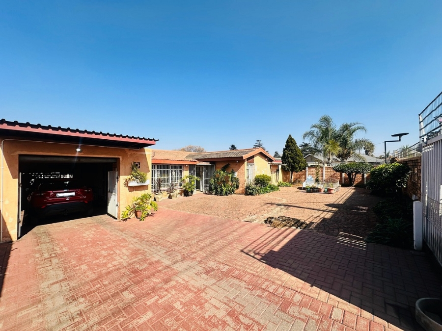 3 Bedroom Property for Sale in Dinwiddie Gauteng