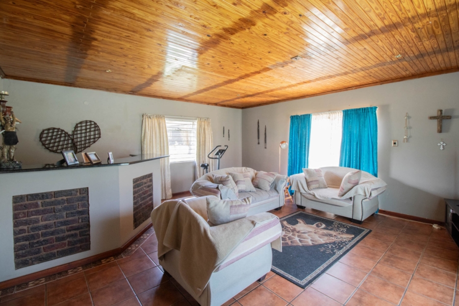 6 Bedroom Property for Sale in Benoni AH Gauteng