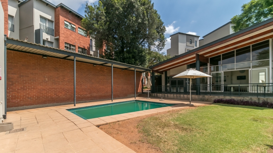 2 Bedroom Property for Sale in North Riding Gauteng