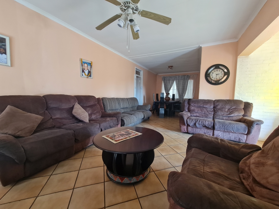 4 Bedroom Property for Sale in Croydon Gauteng