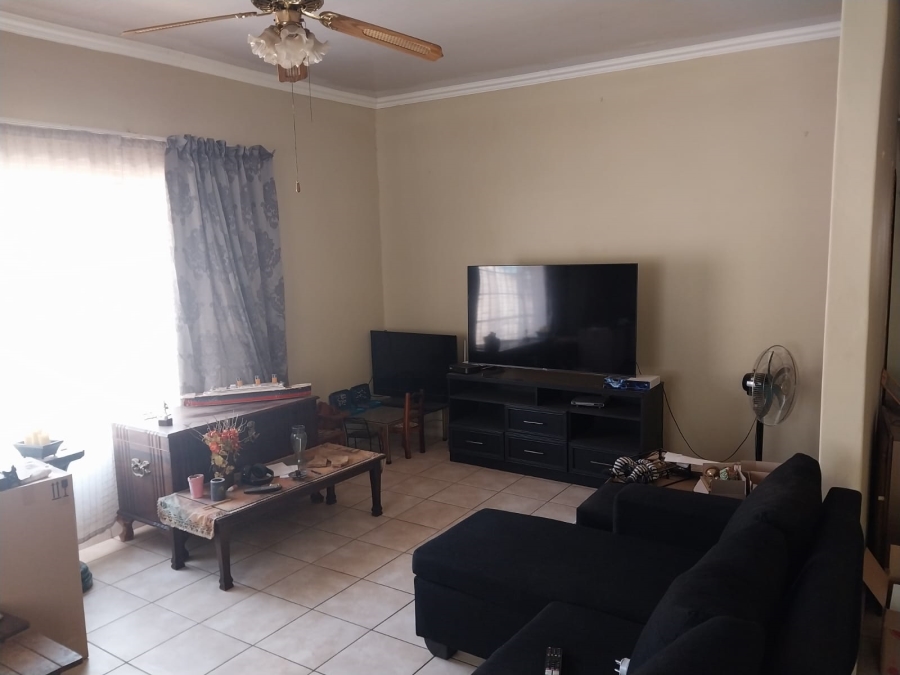 3 Bedroom Property for Sale in Pretoria Gardens Gauteng