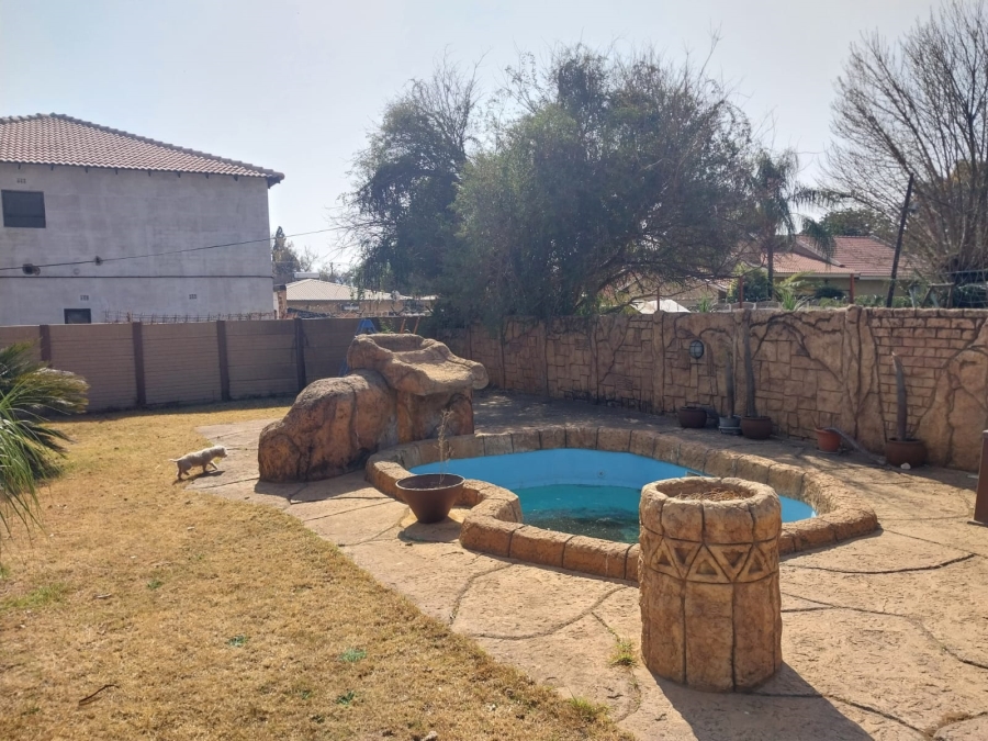 3 Bedroom Property for Sale in Pretoria Gardens Gauteng