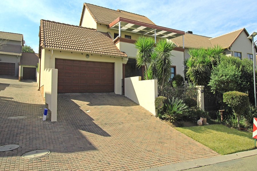 3 Bedroom Property for Sale in Kyalami Glen Estate Gauteng