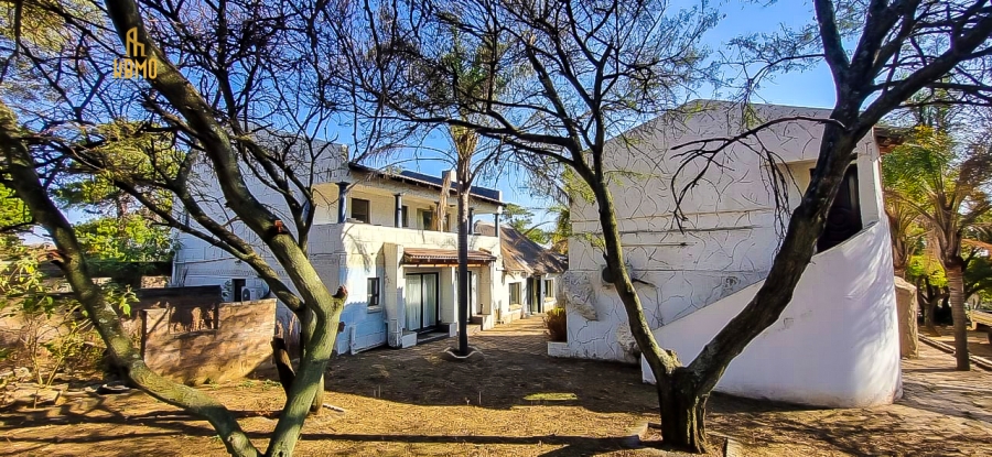 13 Bedroom Property for Sale in Glen Austin Gauteng