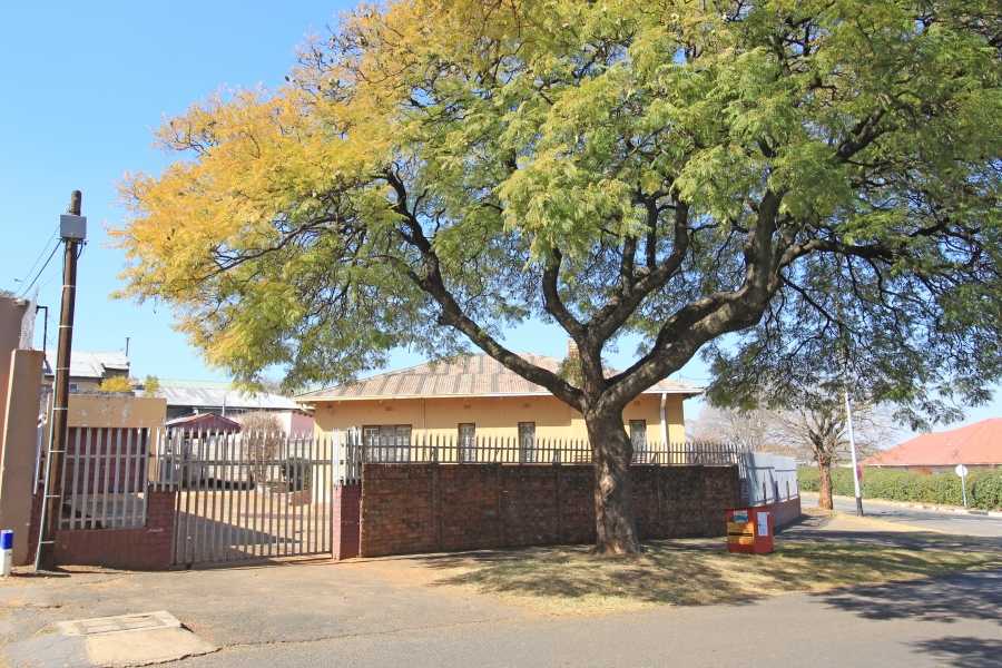 3 Bedroom Property for Sale in Crosby Gauteng