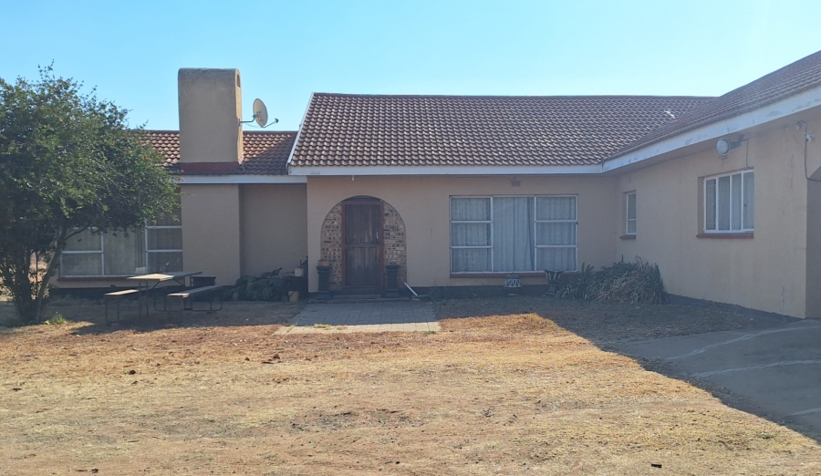 4 Bedroom Property for Sale in Vaalview Gauteng