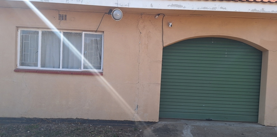 4 Bedroom Property for Sale in Vaalview Gauteng