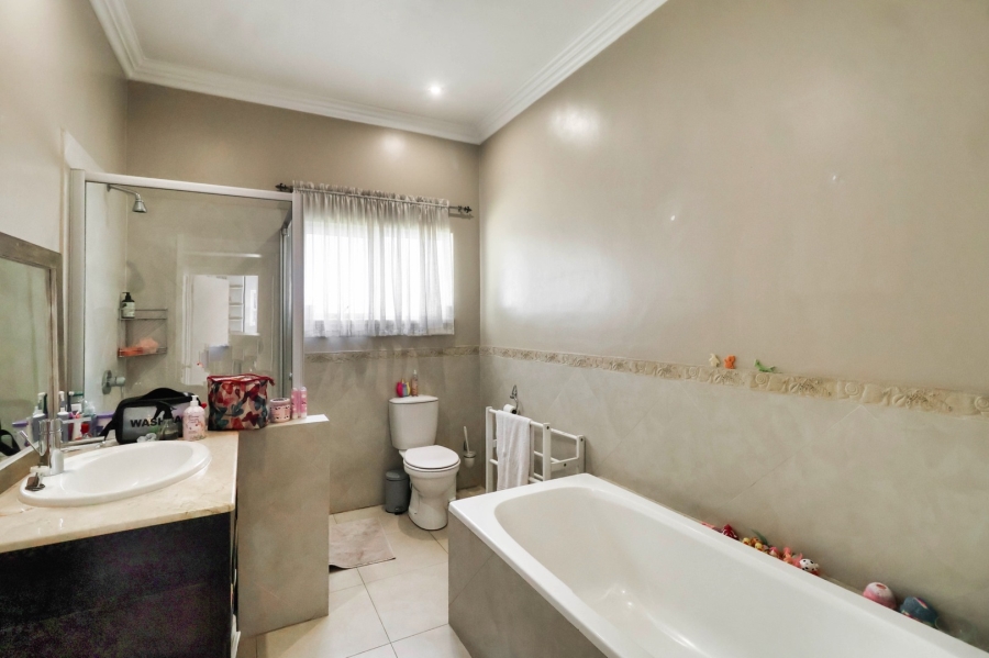 4 Bedroom Property for Sale in Dainfern Valley Gauteng