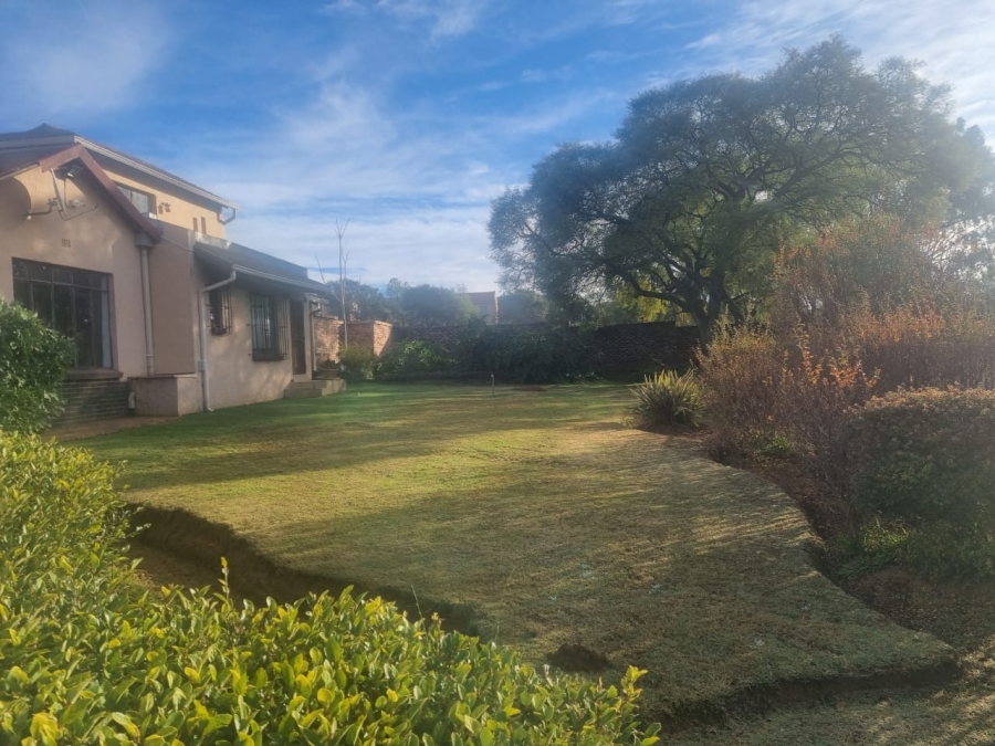 4 Bedroom Property for Sale in Princess A H Gauteng