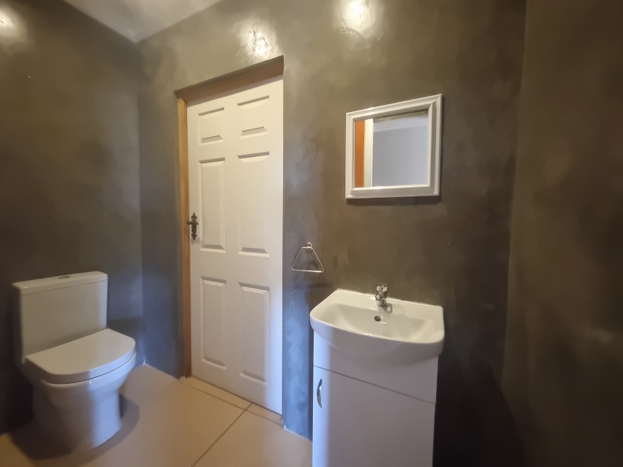 To Let 2 Bedroom Property for Rent in Randjesfontein A H Gauteng