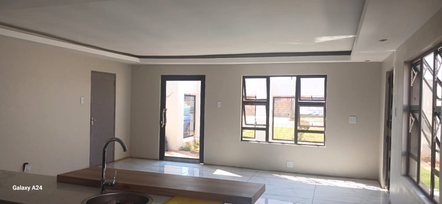 3 Bedroom Property for Sale in Vosloorus Ext 6 Gauteng