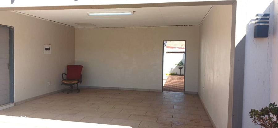 3 Bedroom Property for Sale in Vosloorus Ext 6 Gauteng