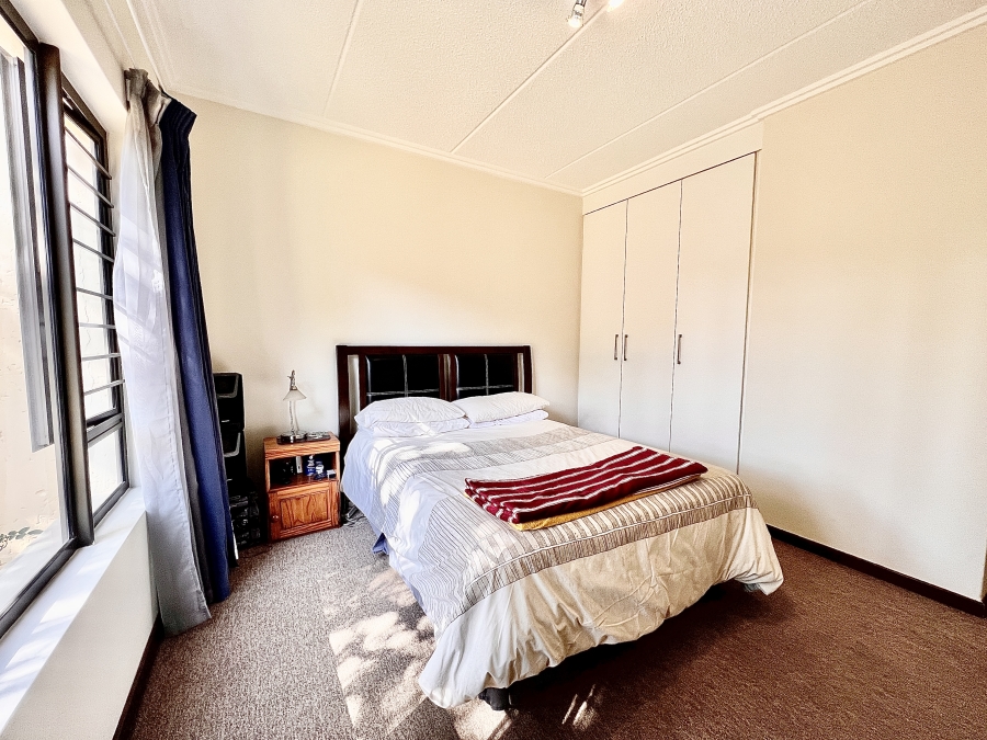 3 Bedroom Property for Sale in Bryanston Gauteng