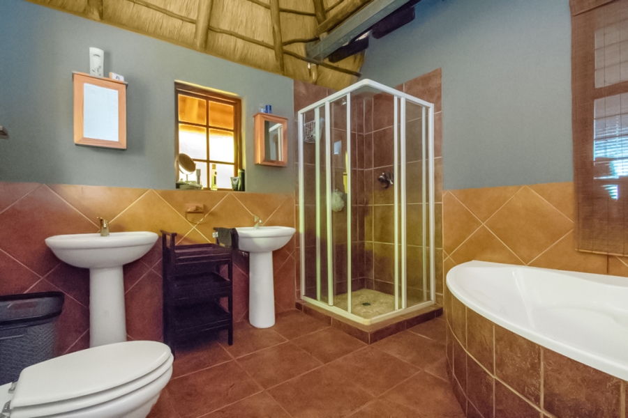 4 Bedroom Property for Sale in Helderkruin Gauteng