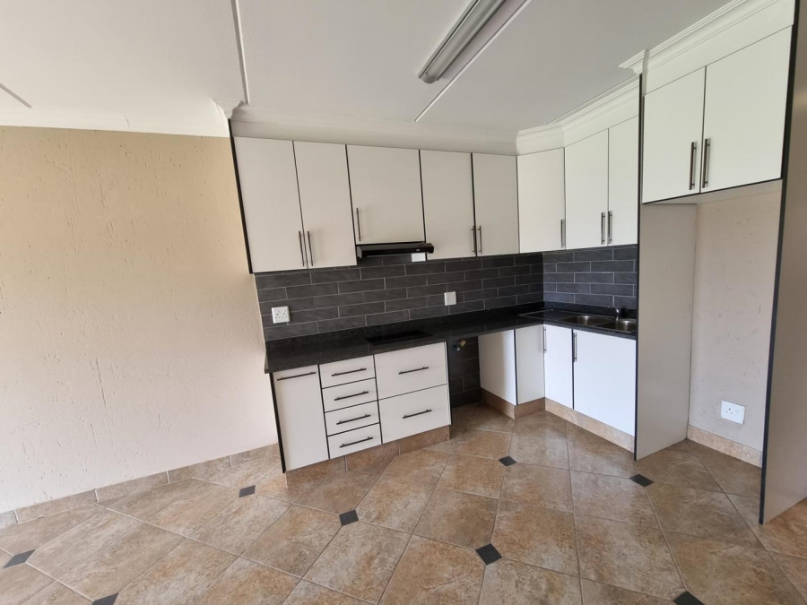 2 Bedroom Property for Sale in Benoni North Gauteng