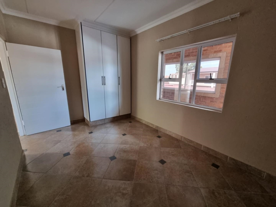 2 Bedroom Property for Sale in Benoni North Gauteng