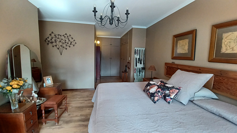 4 Bedroom Property for Sale in Vanderbijlpark SE 2 Gauteng