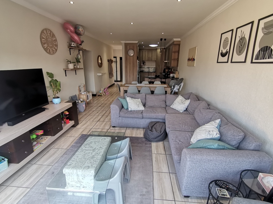 3 Bedroom Property for Sale in New Market Park Gauteng