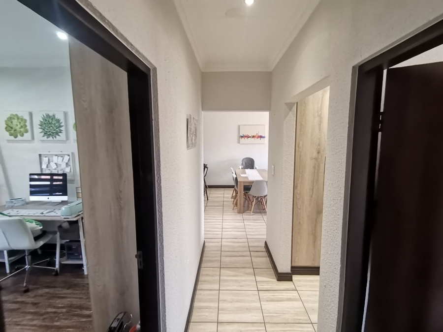 3 Bedroom Property for Sale in New Market Park Gauteng