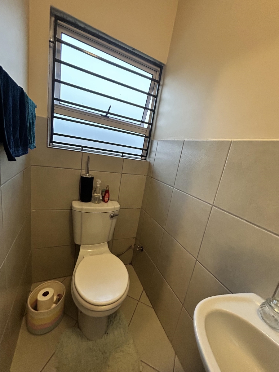 3 Bedroom Property for Sale in Azaadville Gardens Gauteng