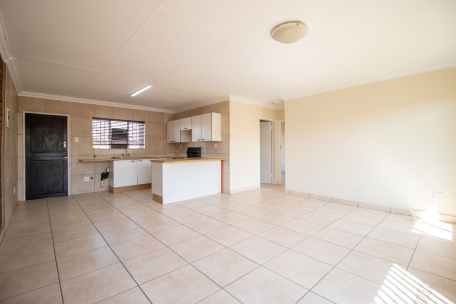 2 Bedroom Property for Sale in Bardene Gauteng